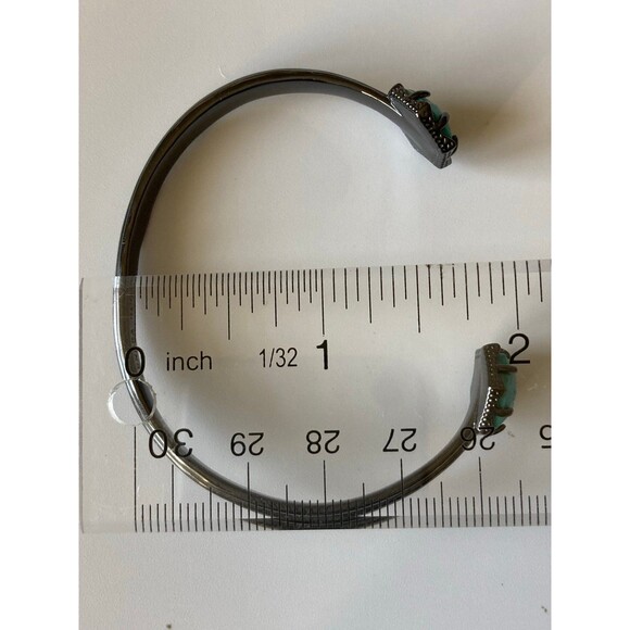 Kendra Scott Arden open pinch cuff Bracelet - Picture 4 of 5